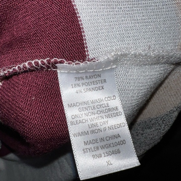 Market & Spruce Striped Button Detail Sweater - XL - Picture 4 of 4